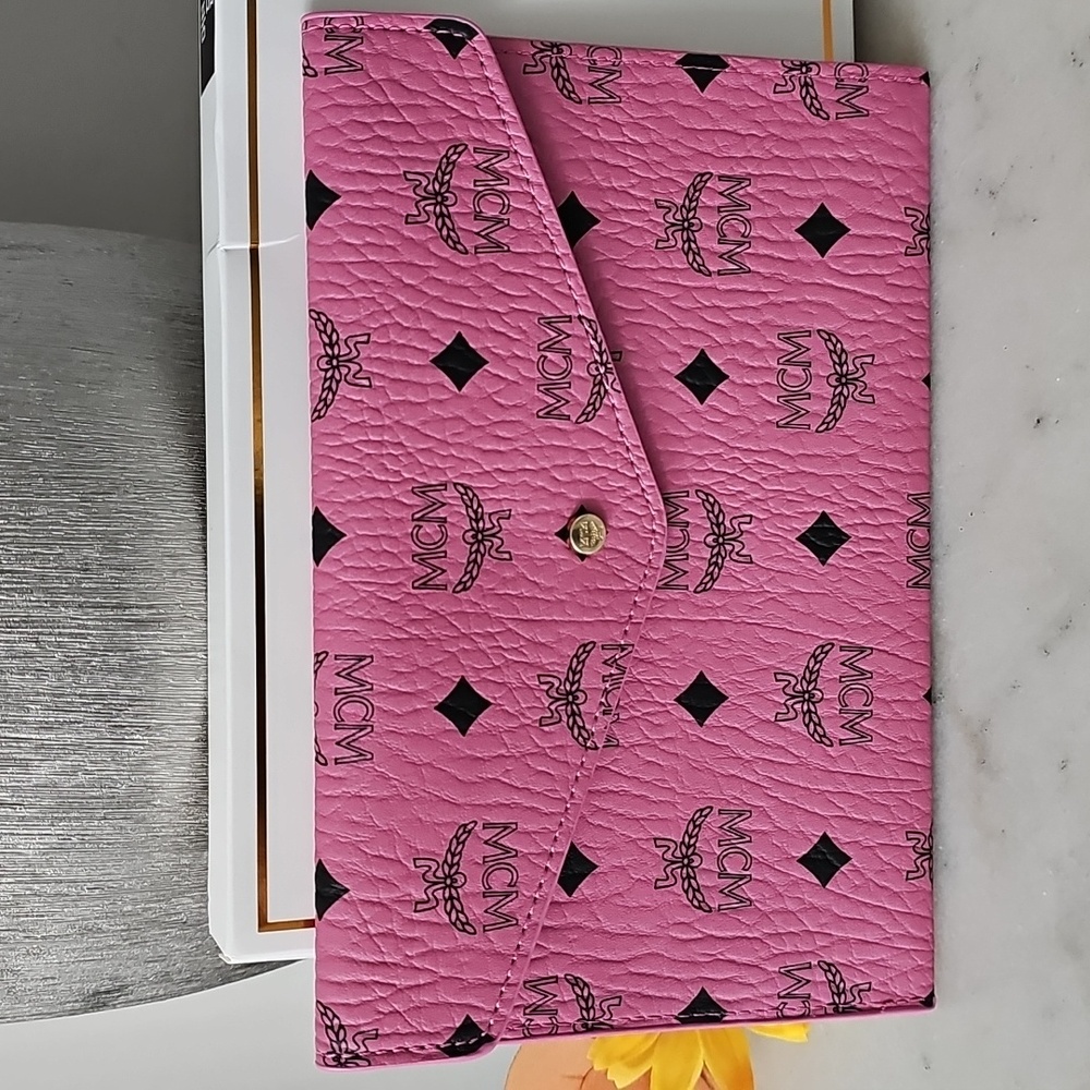 MCM Parfumes Collection Clutch